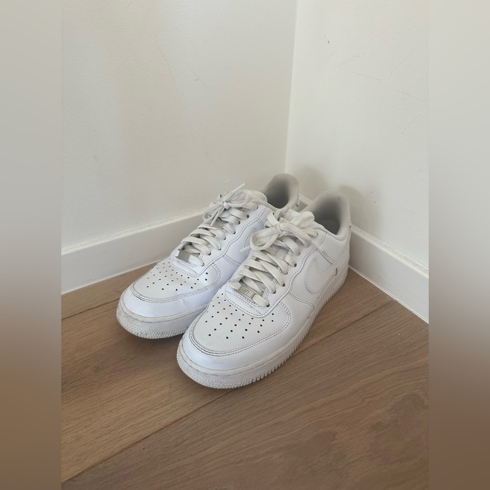 Nike Air Force 1 (Men’s size US8)